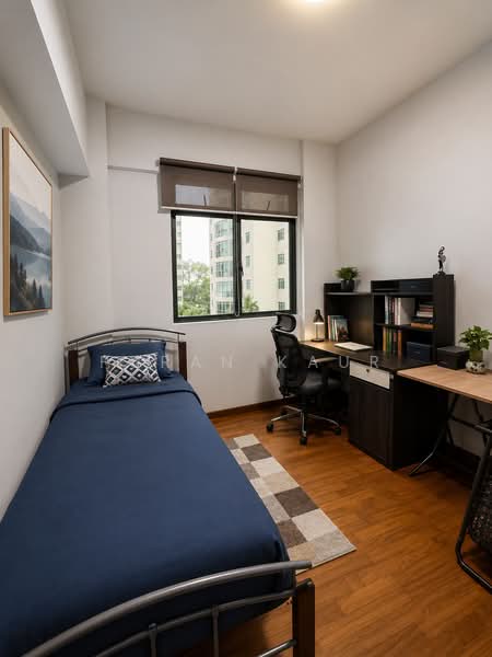 Summerdale, 2 Boon Lay Drive, 3 Bedrooms, 1,269 sqft, Condominium For Sale, by Puran Kaur, 500132381 - Bedroom - PropertyGuru.com.sg