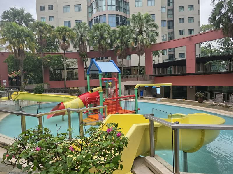 Summerdale, 2 Boon Lay Drive, 3 Bedrooms, 1,269 sqft, Condominium For Sale, by Puran Kaur, 500132381 - Exterior - PropertyGuru.com.sg