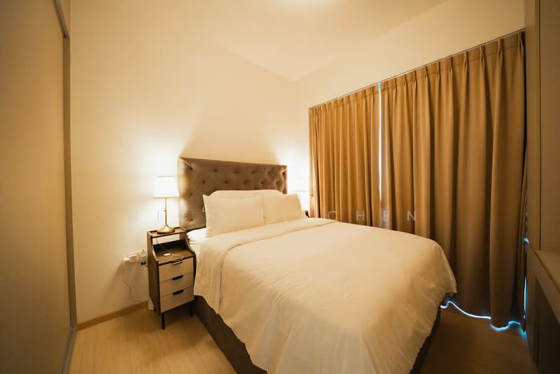 Forest Woods, , 3 Bedrooms, 980 sqft, Condominium For Sale, by Michael Chen, 500132382 - Bedroom - PropertyGuru.com.sg