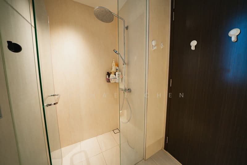 Forest Woods, , 3 Bedrooms, 980 sqft, Condominium For Sale, by Michael Chen, 500132382 - Bathroom - PropertyGuru.com.sg