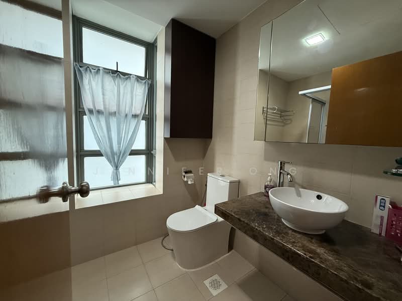 The Quintet, 36 Choa Chu Kang Street 64, 4 Bedrooms, 1,572 sqft, Condominium For Sale, by Jennifer Ong, 500132383 - Bathroom - PropertyGuru.com.sg