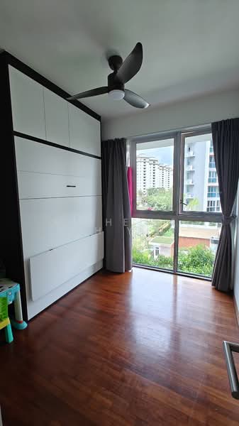 Q Bay Residences, 9 Tampines Street 86, 3 Bedrooms, 1,033 sqft, Condominium For Sale, by Michelle Goh Yeng Yeng, 500132392 - View - PropertyGuru.com.sg