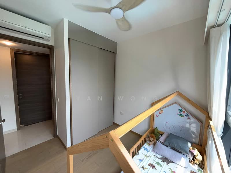 The Florence Residences, 87 Hougang Avenue 2, 3 Bedrooms, 990 sqft, Condominium For Sale, by Ryan Wong, 500132395 - Bedroom - PropertyGuru.com.sg