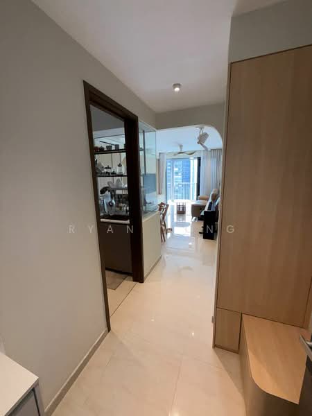 The Florence Residences, 87 Hougang Avenue 2, 3 Bedrooms, 990 sqft, Condominium For Sale, by Ryan Wong, 500132395 - Foyer - PropertyGuru.com.sg