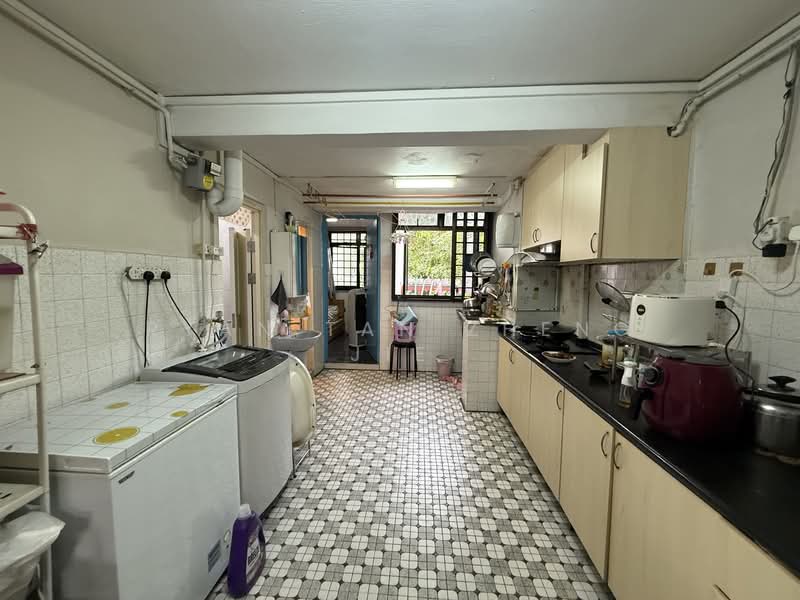 26 Toa Payoh East, 26 Toa Payoh East, 3 Bedrooms, 721 sqft, HDB Flat For Sale, by Ryan Tan Zheng Jie, 500132436 - PropertyGuru.com.sg