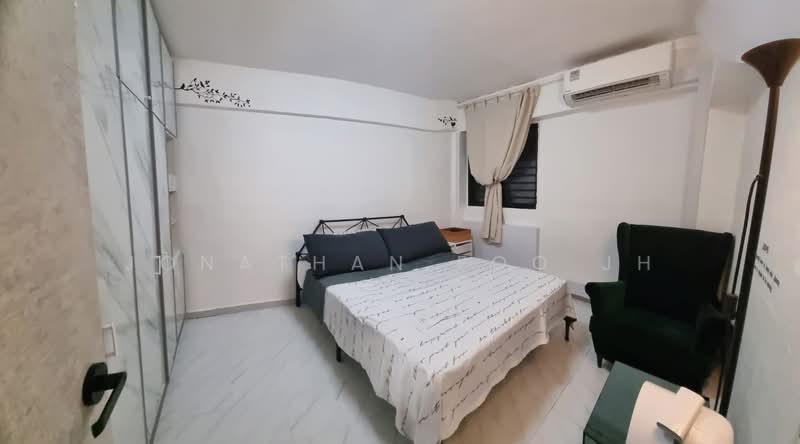 264 Waterloo Street, 264 Waterloo Street, 2 Bedrooms, 646 sqft, HDB Flat For Rent, by Jonathan Foo JH, 500132438 - Bedroom - PropertyGuru.com.sg