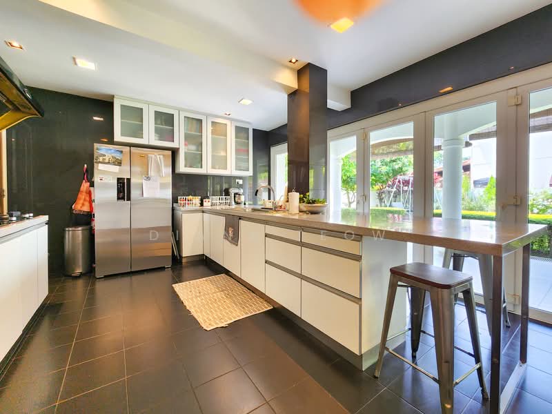 Freehold Detached In Sunset Square, , 4 Bedrooms, 4,800 sqft, Detached House For Sale, by Diana Teow, 500132442 - Kitchen - PropertyGuru.com.sg