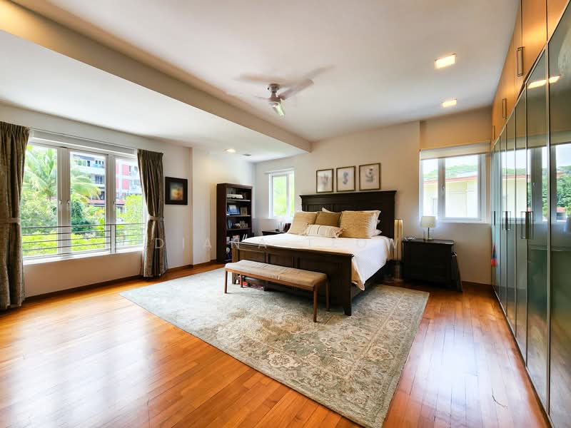 Freehold Detached In Sunset Way, , 4 Bedrooms, 4,800 sqft, Detached House For Sale, by Diana Teow, 500132442 - Bedroom - PropertyGuru.com.sg