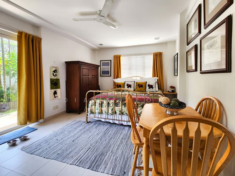 Freehold Detached In Sunset Square, , 4 Bedrooms, 4,800 sqft, Detached House For Sale, by Diana Teow, 500132442 - Bedroom - PropertyGuru.com.sg