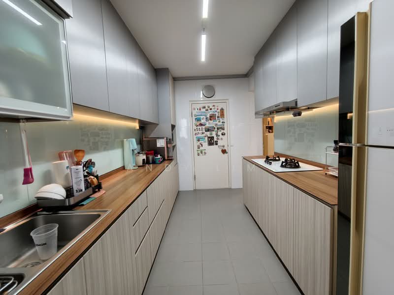 816A Keat Hong Link, 816A Keat Hong Link, 3 Bedrooms, 1,206 sqft, HDB Flat For Sale, by Andy Lim, 500132455 - Kitchen - PropertyGuru.com.sg