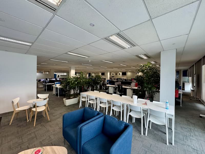 TELOK AYER MRT - Fitted Office Space For Lease, Telok Ayer / Tanjong Pagar / Raffles Place MRT, 6,511 sqft, Office For Rent, by Kelvin Teo, 500132457 - CommercialGuru.com.sg