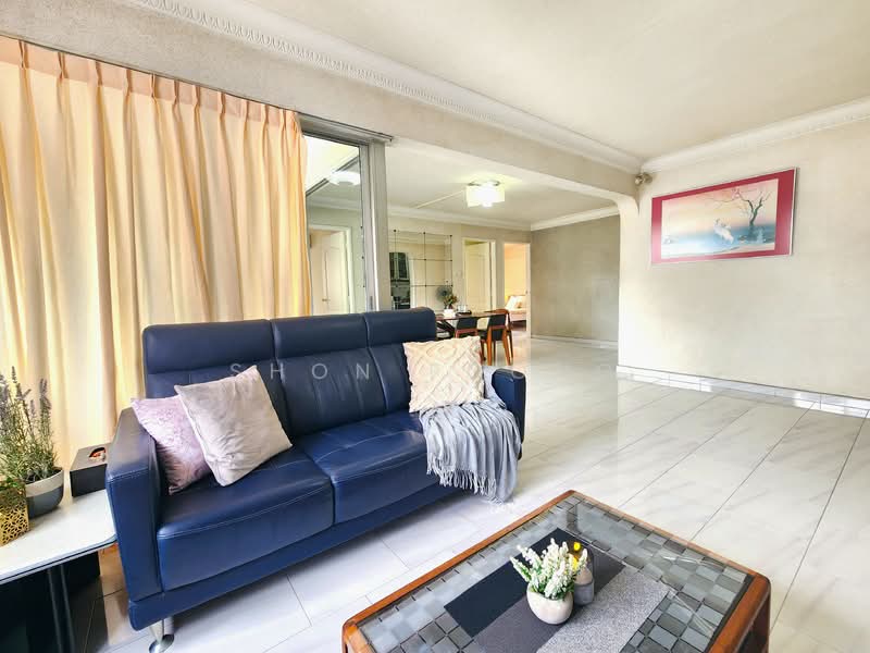 194 Bishan Street 13, 194 Bishan Street 13, 3 Bedrooms, 1,302 sqft, HDB Flat For Sale, by Shon Foong, 500132462 - Living Room - PropertyGuru.com.sg