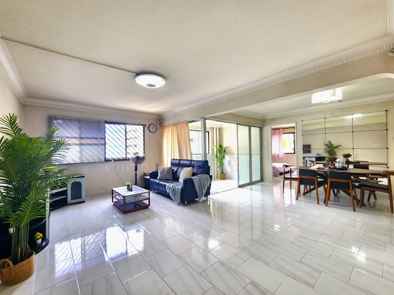 194 Bishan Street 13, 194 Bishan Street 13, 3 Bedrooms, 1,302 sqft, HDB Flat For Sale, by Shon Foong, 500132462 - Living Room - PropertyGuru.com.sg