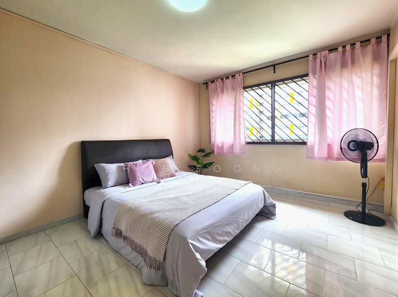194 Bishan Street 13, 194 Bishan Street 13, 3 Bedrooms, 1,302 sqft, HDB Flat For Sale, by Shon Foong, 500132462 - Bedroom - PropertyGuru.com.sg