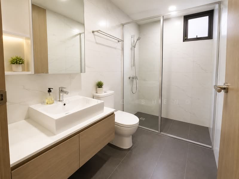 Treasure Crest, 60 Anchorvale Crescent, 3 Bedrooms, 1,076 sqft, Executive Condominium For Rent, by Ong Rong Sheng, 500132466 - Bathroom - PropertyGuru.com.sg