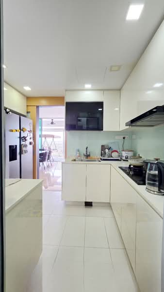 Kovan Residences, 1 Kovan Road, 5 Bedrooms, 1,776 sqft, Condominium For Sale, by Jeanette CHOW, 500132467 - Kitchen - PropertyGuru.com.sg
