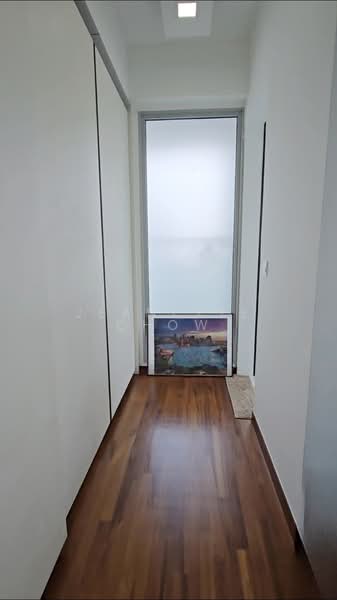 Kovan Residences, 1 Kovan Road, 5 Bedrooms, 1,776 sqft, Condominium For Sale, by Jeanette CHOW, 500132467 - Walk-In closet - PropertyGuru.com.sg