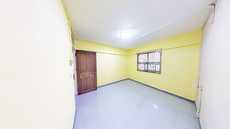 611 Ang Mo Kio Avenue 5, 611 Ang Mo Kio Avenue 5, 2 Bedrooms, 721 sqft, HDB Flat For Sale, by Xenon Liu, 500132472 - Bedroom - PropertyGuru.com.sg