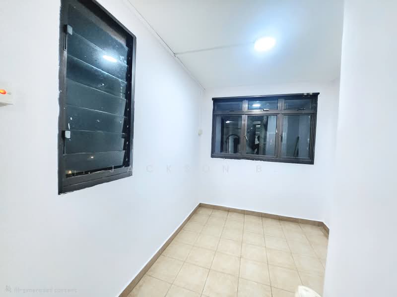12 Kampong Arang Road, 12 Kampong Arang Road, 2 Bedrooms, 1,109 sqft, HDB Flat For Sale, by Jackson B., 500132476 - Interior - PropertyGuru.com.sg