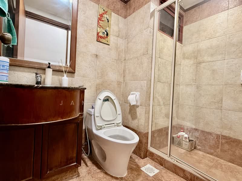 Casafina, 211 Bedok South Ave 1, 2 Bedrooms, 1,141 sqft, Condominium For Rent, by Jameson Ooi, 500132486 - Bathroom - PropertyGuru.com.sg
