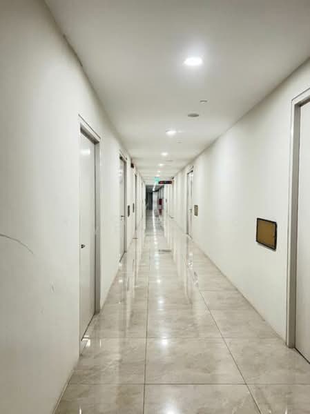 Grantral Complex, 601 Macpherson Road, 2,378 sqft, Light Industrial (B1) For Rent, by Roland Yeo HB, 500132515 - Corridor - CommercialGuru.com.sg