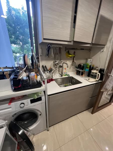 Bellewoods, 114 Woodlands Avenue 5, 3 Bedrooms, 936 sqft, Executive Condominium For Rent, by Javier Ng 黄允健, 500132522 - Kitchen - PropertyGuru.com.sg