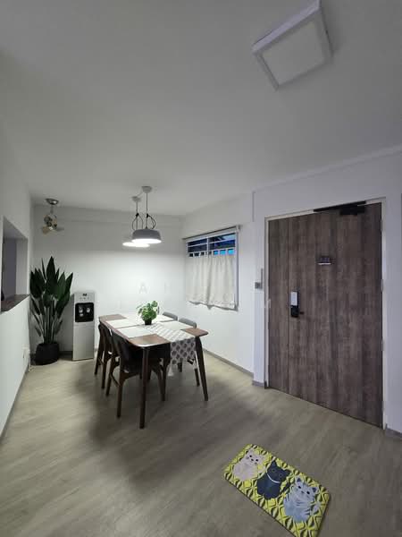 468A Admiralty Drive, 468A Admiralty Drive, 3 Bedrooms, 1,474 sqft, HDB Flat For Sale, by Ahmad Ibrahim, 500132548 - Dining Room - PropertyGuru.com.sg