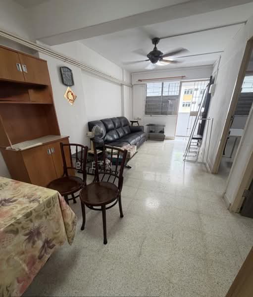 20 Dover Crescent, 20 Dover Crescent, 2 Bedrooms, 631 sqft, HDB Flat For Rent, by Ben Peh, 500132567 - Living Room - PropertyGuru.com.sg