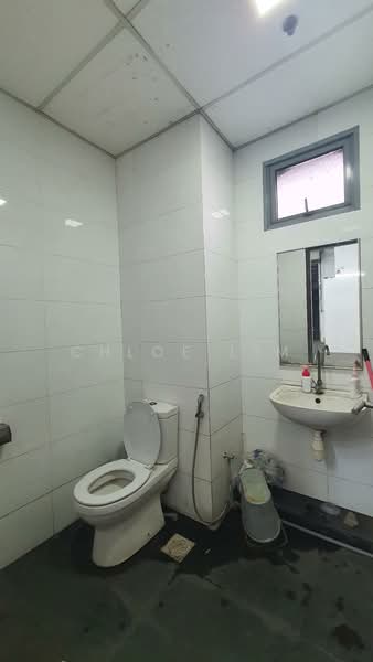 North Spring Bizhub, 11 Yishun industrial Street 1, 1,590 sqft, Light Industrial (B1) For Rent, by Chloe Lim, 500132571 - Bathroom - CommercialGuru.com.sg