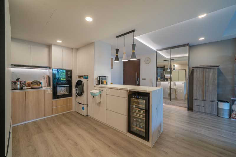 Riverparc Residence, 90 Punggol Drive, 3 Bedrooms, 1,270 sqft, Executive Condominium For Sale, by 龙姿绮 Rose Ling, 500132572 - Kitchen - PropertyGuru.com.sg