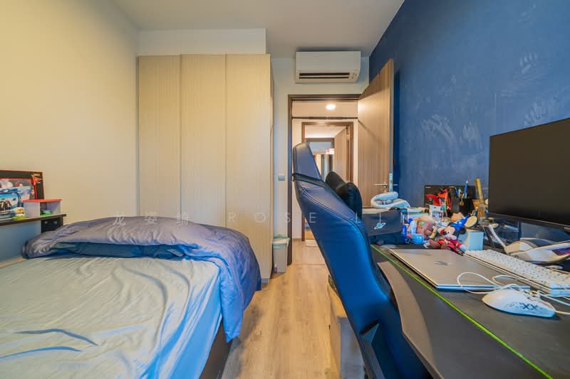 Riverparc Residence, 90 Punggol Drive, 3 Bedrooms, 1,270 sqft, Executive Condominium For Sale, by 龙姿绮 Rose Ling, 500132572 - Bedroom 2 - PropertyGuru.com.sg