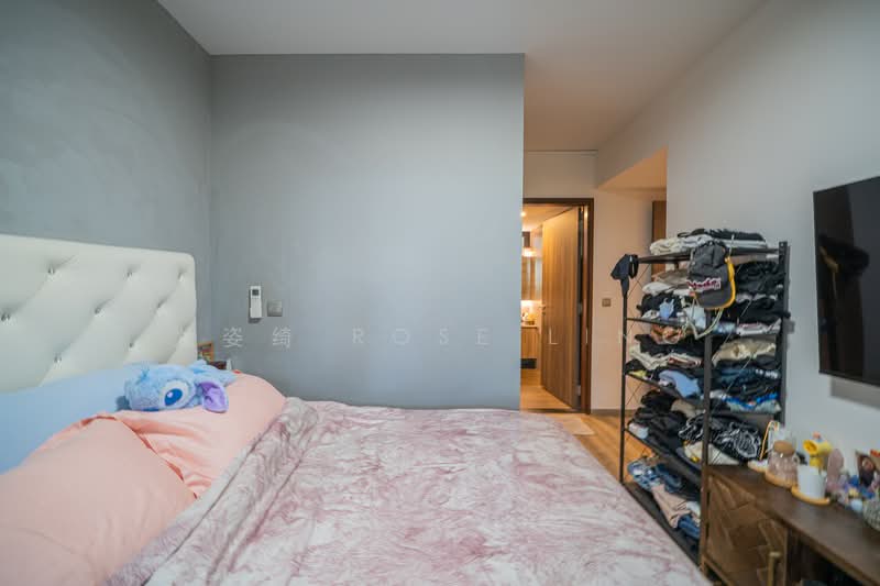 Riverparc Residence, 90 Punggol Drive, 3 Bedrooms, 1,270 sqft, Executive Condominium For Sale, by 龙姿绮 Rose Ling, 500132572 - Master Bedroom - PropertyGuru.com.sg