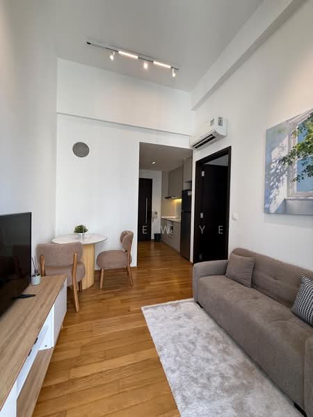16 @ Amber, 16 Amber Road, 1 Bedroom, 420 sqft, Apartment For Rent, by Andrew Yek, 500132583 - Living Room - PropertyGuru.com.sg