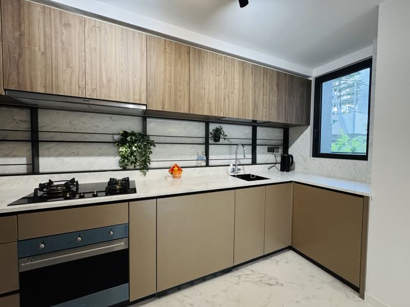 Sceneca Residence, 26 Tanah Merah Kechil Link, 3 Bedrooms, 904 sqft, Condominium For Rent, by Zheng Libin, 500132590 - Kitchen - PropertyGuru.com.sg