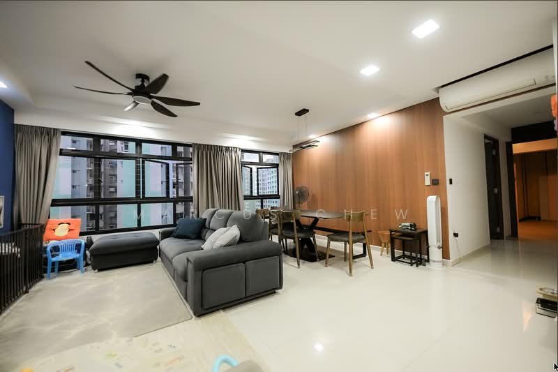 546A Segar Road, 546A Segar Road, 3 Bedrooms, 1,205 sqft, HDB Flat For Sale, by Marcus Chew, 500132596 - PropertyGuru.com.sg