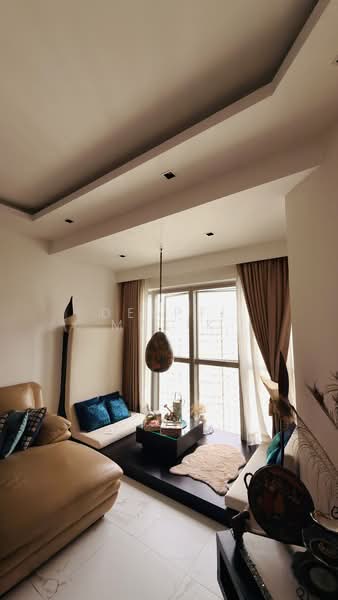The Bayshore, 22 Bayshore Road, 4 Bedrooms, 1,432 sqft, Condominium For Sale, by Deepti Malik, 500132597 - Living Room - PropertyGuru.com.sg