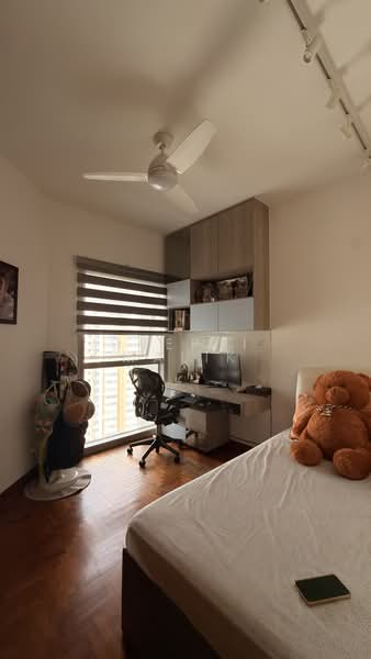 The Bayshore, 22 Bayshore Road, 4 Bedrooms, 1,432 sqft, Condominium For Sale, by Deepti Malik, 500132597 - Bedroom - PropertyGuru.com.sg