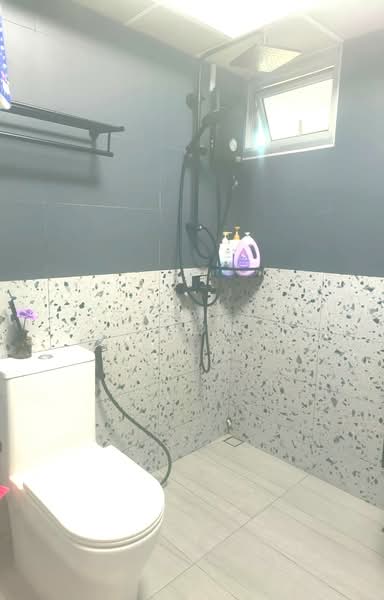 455 Yishun Street 41, 455 Yishun Street 41, Room Rental, 120 sqft, HDB Flat For Rent, by Steven Choo, 500132602 - Bathroom - PropertyGuru.com.sg