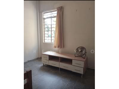 For Rent - 588 East Coast Road
