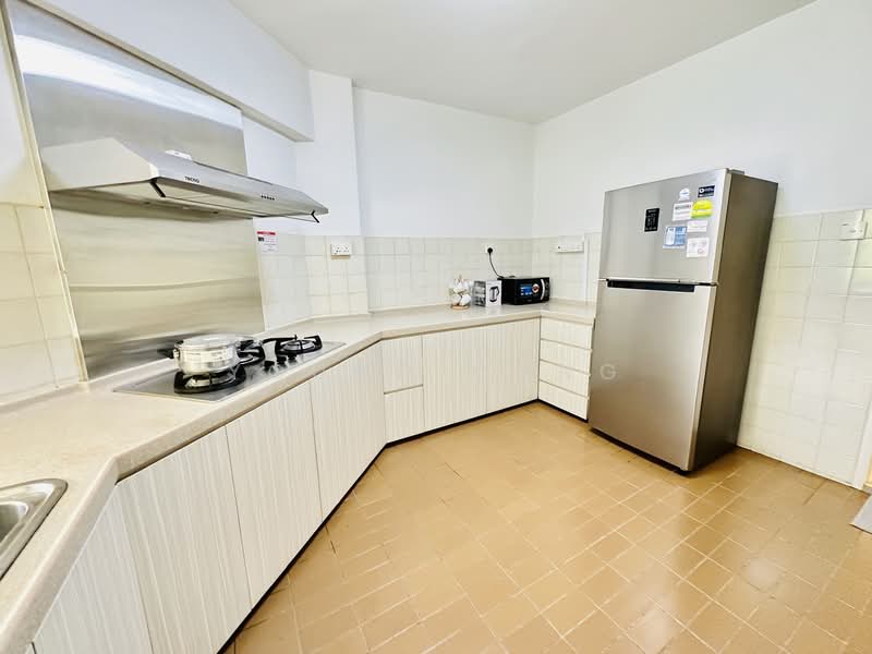 Ivory Heights, 122 Jurong East Street 13, Room Rental, 108 sqft, Condominium For Rent, by Young Chng, 500132614 - Kitchen - PropertyGuru.com.sg