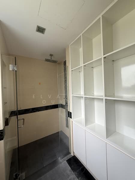 Sunny Parc, 128 Lorong K Telok Kurau, 2 Bedrooms, 700 sqft, Apartment For Rent, by Elva Elva Ouyang, 500132625 - Bathroom - PropertyGuru.com.sg