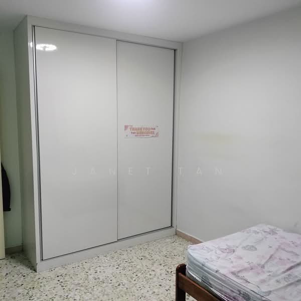117 Potong Pasir Avenue 1, 117 Potong Pasir Avenue 1, Room Rental, 200 sqft, HDB Flat For Rent, by Janet Tan, 500132627 - Bedroom - PropertyGuru.com.sg