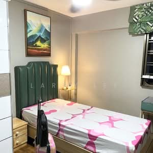 For Rent - 20 Dover Crescent