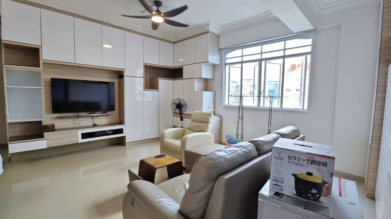Geylang Heritage, 26 Lorong 34 Geylang, 3 Bedrooms, 1,227 sqft, Condominium For Sale, by Chris Chua, 500132644 - Living Room - PropertyGuru.com.sg