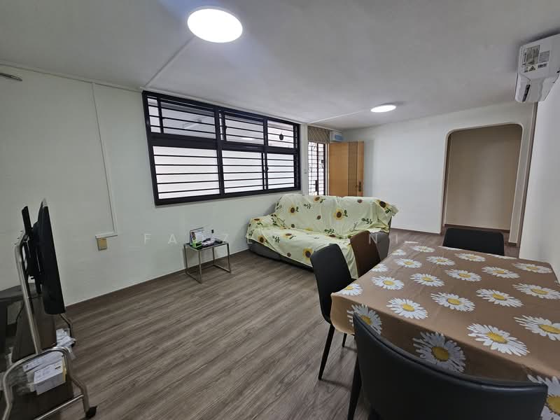 804 Yishun Ring Road, 804 Yishun Ring Road, Room Rental, 120 sqft, HDB Flat For Rent, by Fadzly Sani, 500132646 - Living Room - PropertyGuru.com.sg