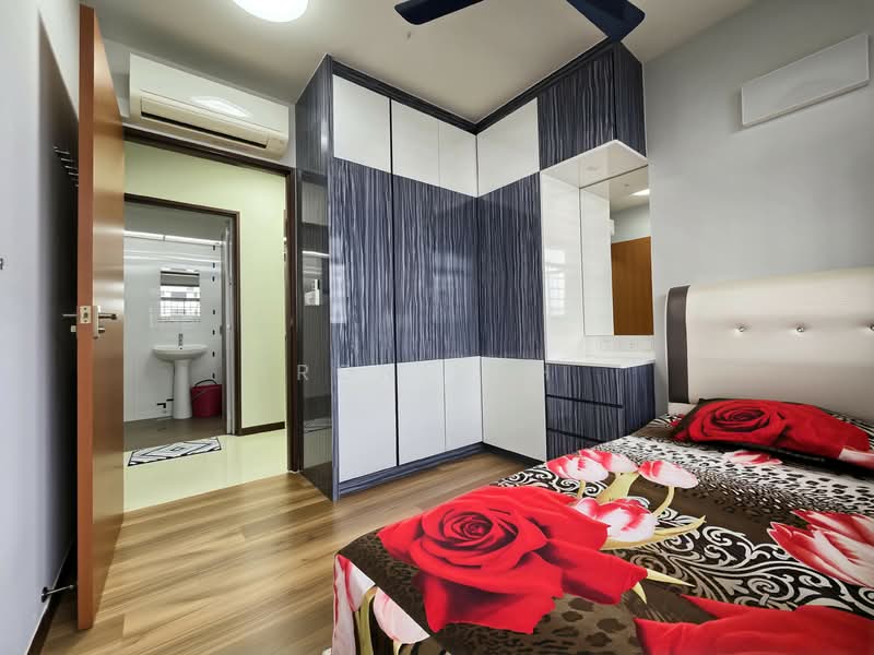 609C Tampines North Drive 1, 609C Tampines North Drive 1, 2 Bedrooms, 732 sqft, HDB Flat For Sale, by Ron Loh, 500132648 - Bedroom - PropertyGuru.com.sg