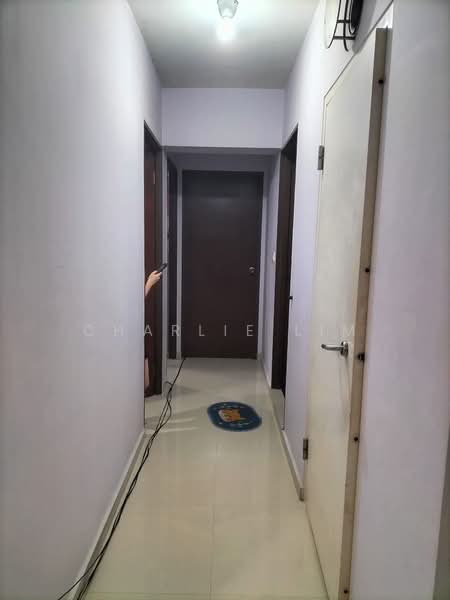28C Dover Crescent, 28C Dover Crescent, 3 Bedrooms, 1,013 sqft, HDB Flat For Rent, by Charlie Lim, 500132653 - Corridor - PropertyGuru.com.sg