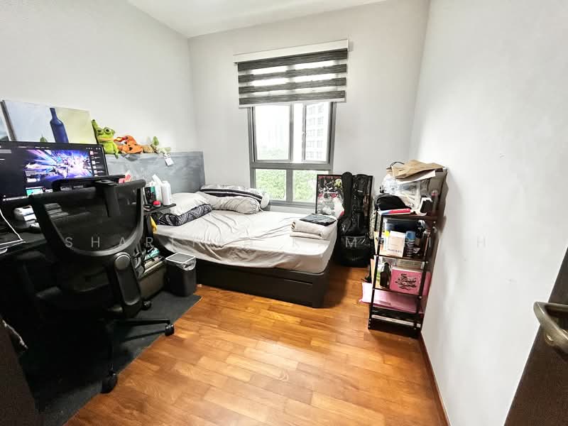 37 Margaret Drive, 37 Margaret Drive, 3 Bedrooms, 947 sqft, HDB Flat For Sale, by Sharifah Kamariah, 500132662 - Bedroom - PropertyGuru.com.sg