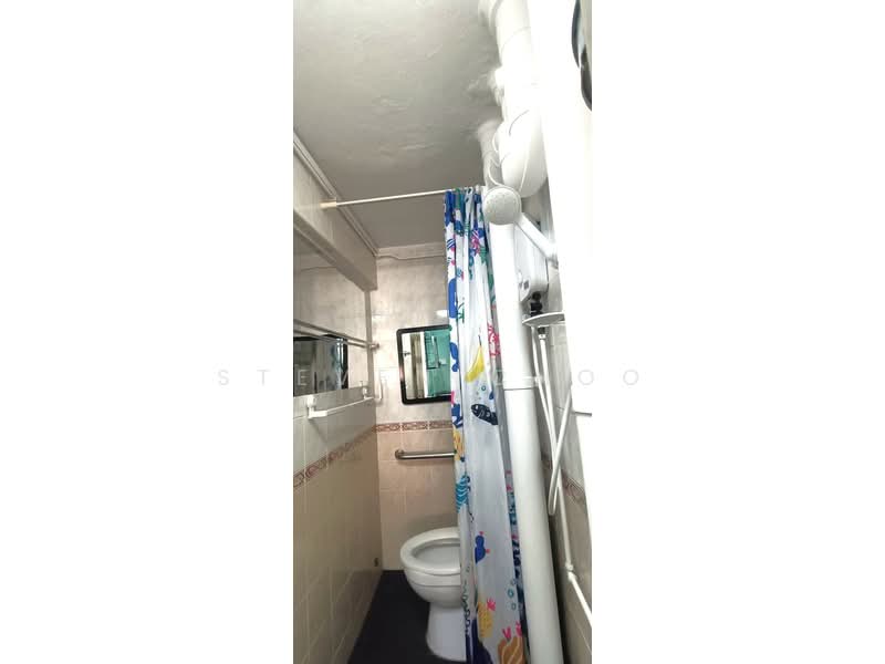 113 Commonwealth Crescent, 113 Commonwealth Crescent, 2 Bedrooms, 646 sqft, HDB Flat For Rent, by Steven Choo, 500132665 - Bathroom - PropertyGuru.com.sg