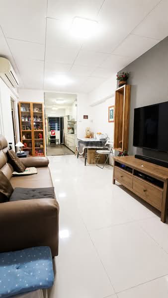 323 Ang Mo Kio Avenue 3, 323 Ang Mo Kio Avenue 3, 1 Bedroom, 514 sqft, HDB Flat For Sale, by Roy Ezra Koh, 500132674 - Living Room - PropertyGuru.com.sg